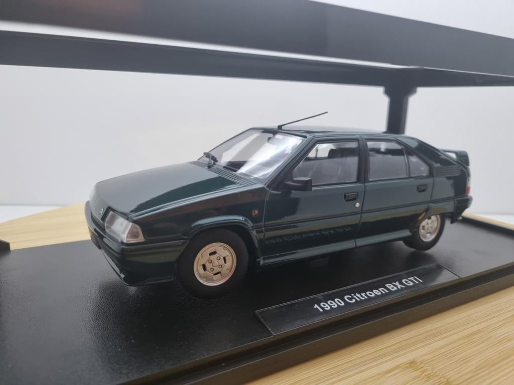 **SALE** T9 Citroën BX Gti Donkergroen 1:18, Hobby en Vrije tijd, Modelauto's | 1:18, Overige merken, Auto, Nieuw, Ophalen of Verzenden