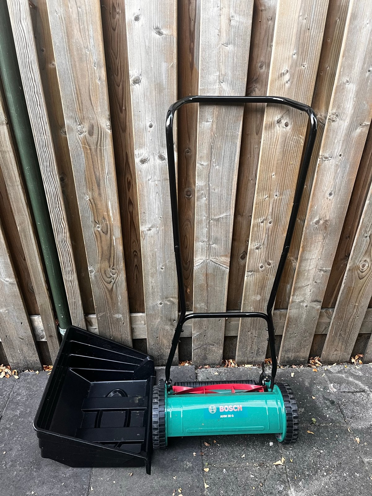 Bosch AHM 38 G manual lawnmower with grass catcher, Ophalen, Gebruikt, Handgrasmaaier, Opvangbak