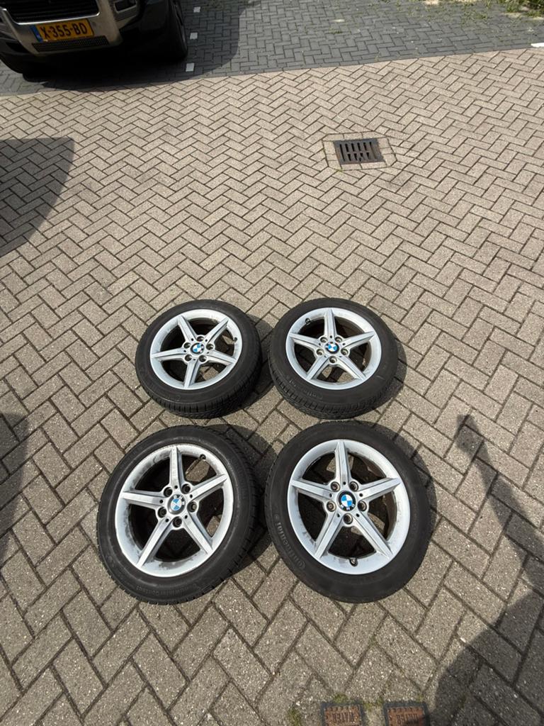 Originele BMW 16 inch velgen, Continental banden, Auto-onderdelen, Banden en Velgen, Ophalen, 16 inch, Banden en Velgen, Winterbanden