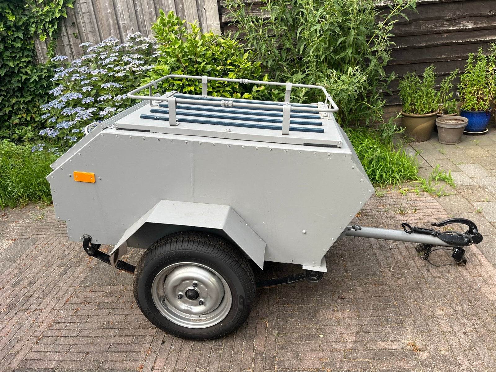 Kampeerkarretje/aanhanger/bagagewagen, Caravans en Kamperen, Vouwwagens, Overige merken, Tot en met 2, Ophalen of Verzenden, Aanwezig