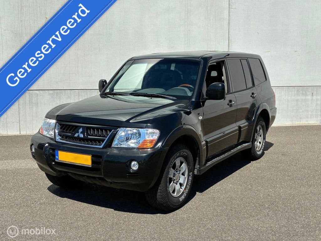 Mitsubishi Pajero 3.2 Di-D 16V Long Body AIRCO 4 WD AUTOMAAT, Auto's, Automaat, Gebruikt, Zwart, 4 cilinders
