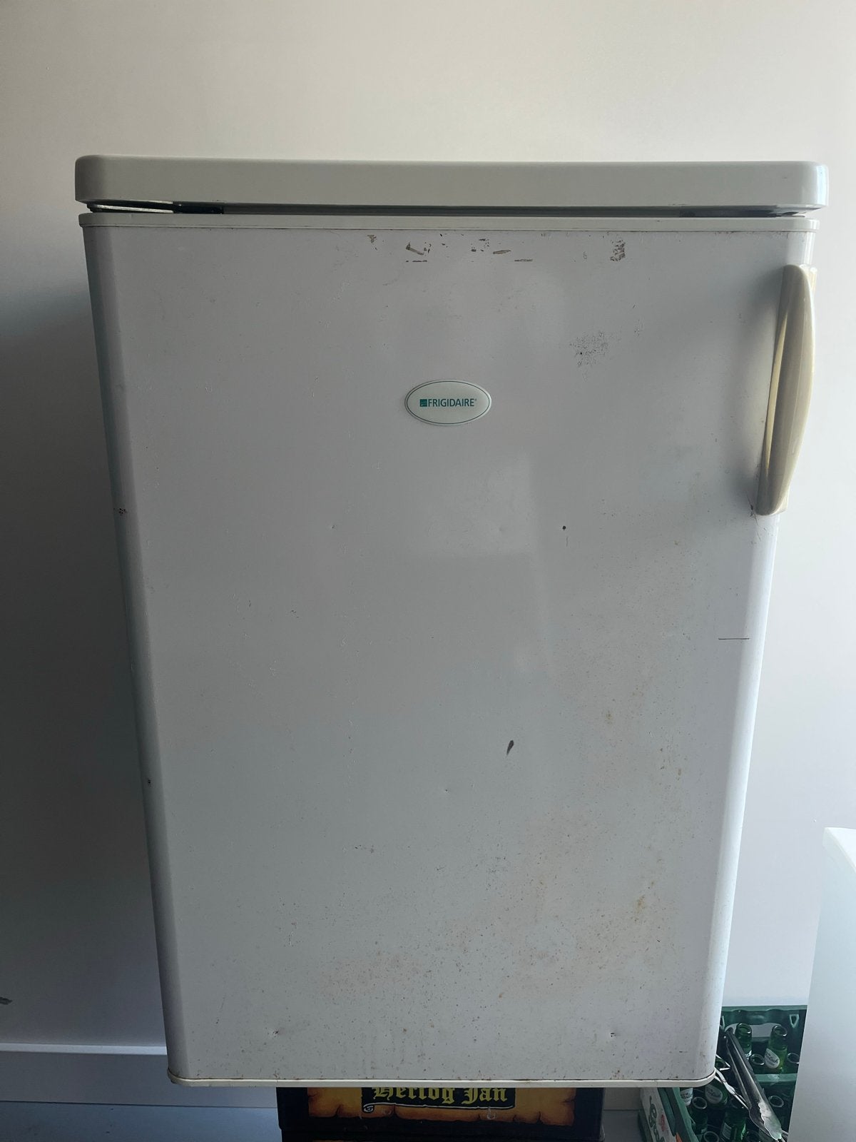 Frigidaire Koelkast - Perfect voor Bier in de Schuur, Witgoed en Apparatuur, Koelkasten en IJskasten, Gebruikt, 100 tot 150 liter