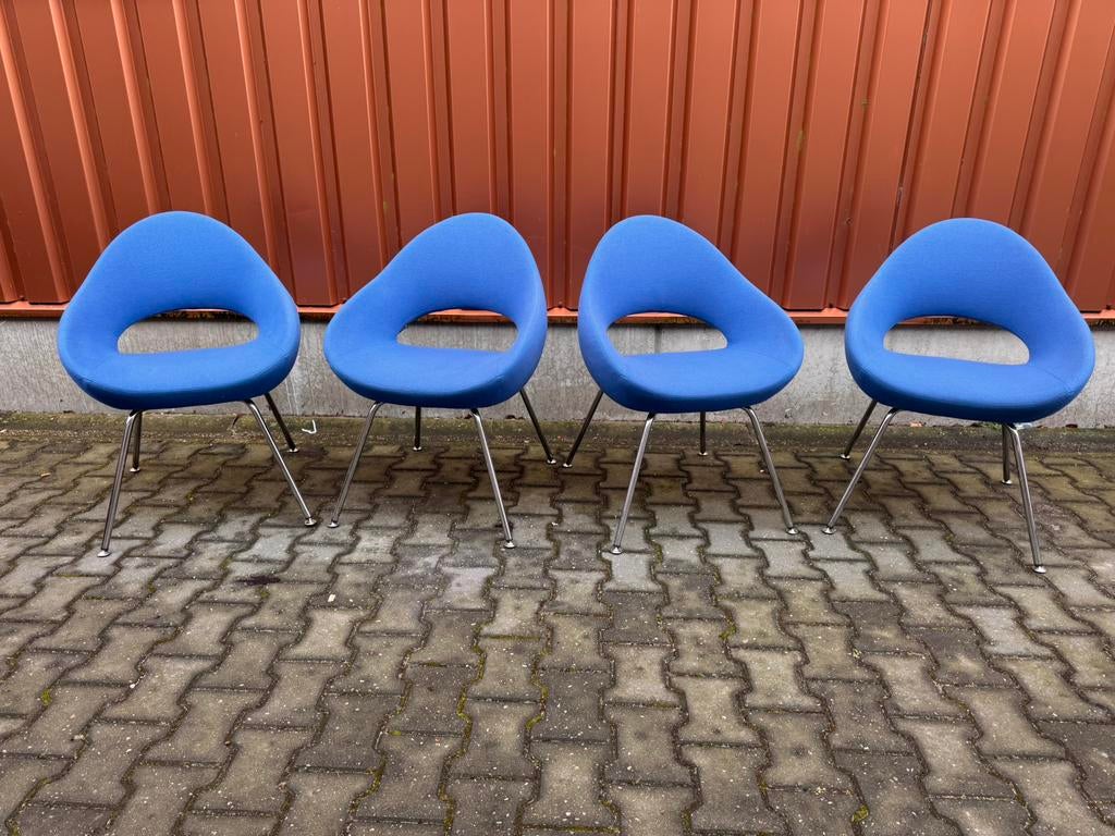 Artifort Shark stoel (4x) - Rene Holten, Huis en Inrichting, Ophalen, Luxe design, Blauw, Zo goed als nieuw