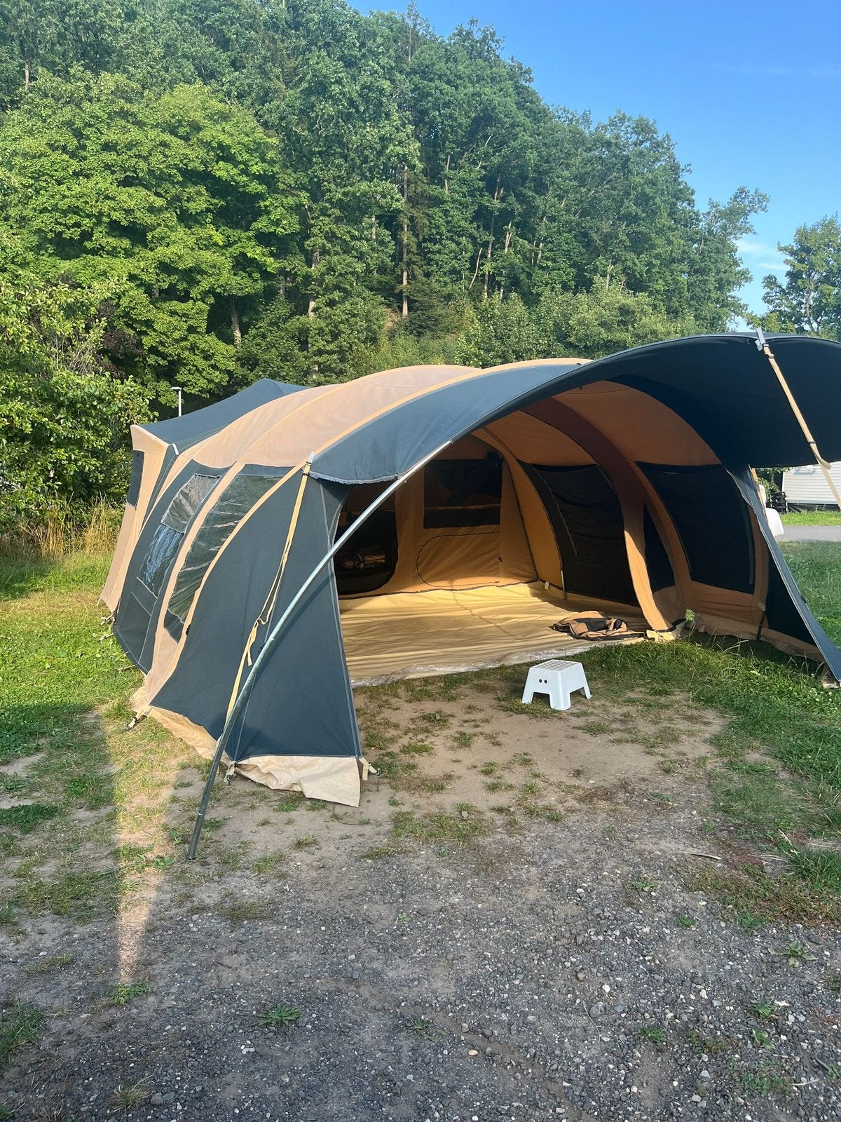 Cabanon Chamonix Deluxe + luxe luifel, Ophalen, Beige, Cabanon, Aanwezig