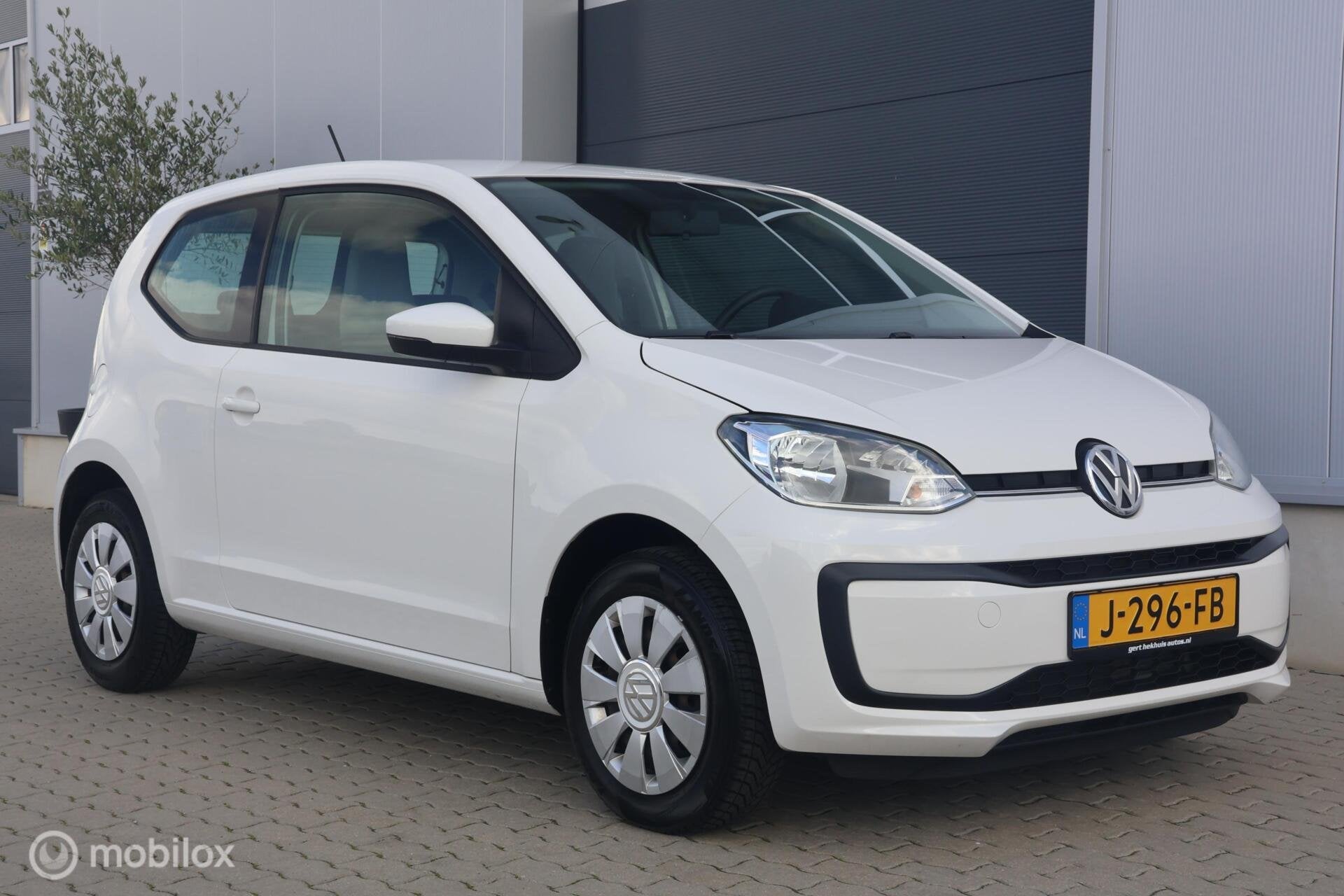 Volkswagen Up! 1.0 BMT I Airco I Bluetooth | Elektrische ram, Auto's, Volkswagen, Stof, Gebruikt, Met garantie (alle), Wit