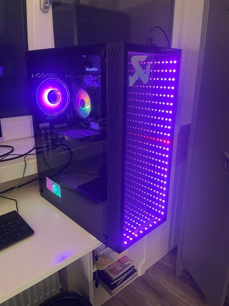 ScreenOn game pc, Computers en Software, Desktop Pc's, Ophalen of Verzenden