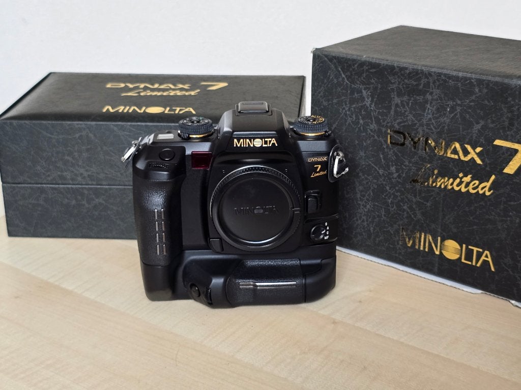 NIEUW en uniek de Minolta Dynax 7 Limited compleet met dozen, Ophalen of Verzenden, Nieuw, Spiegelreflex, Minolta