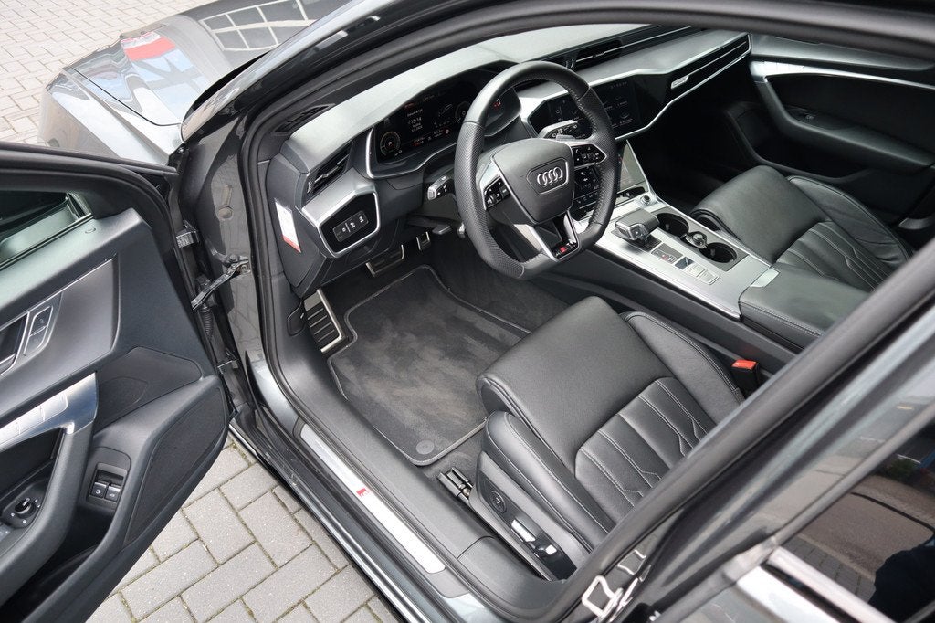 Audi A6 Avant 55 TFSI e 367 pk Quattro Competition S-Line /, Auto's, Audi, Automaat, Gebruikt, 4 cilinders, Adaptive Cruise Control