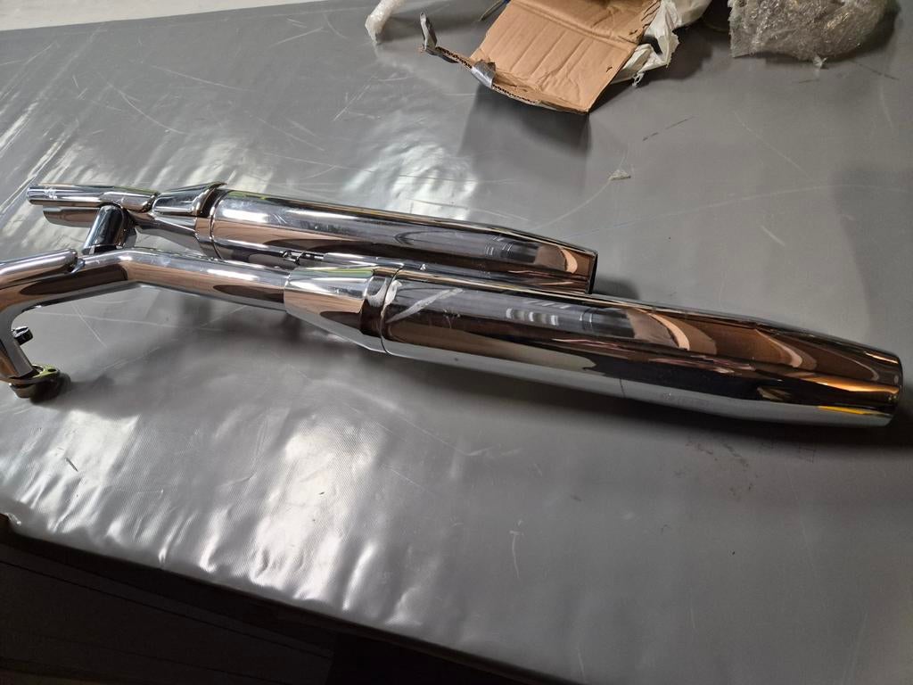 Yamaha dragstar 650 Originele uitlaat ! Bouwjaar 2006, Ophalen of Verzenden