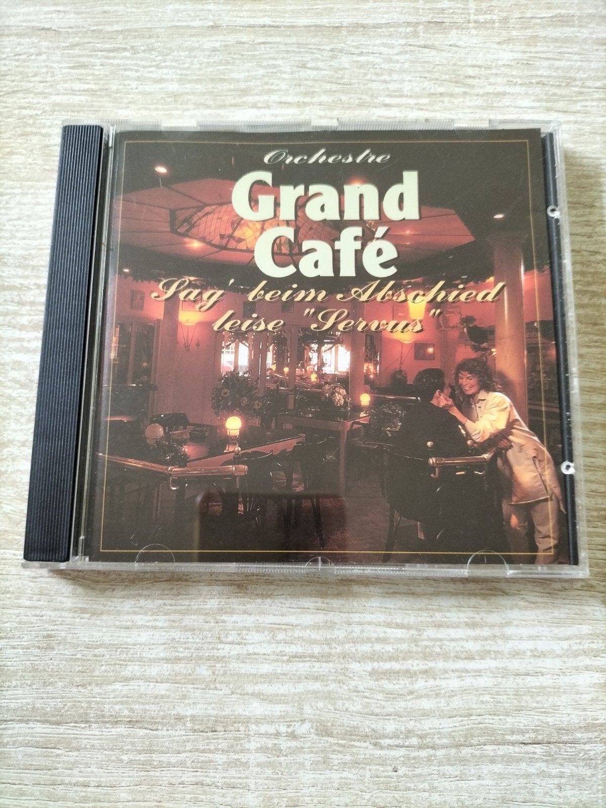 Grand Cafe Orchestre - sag beim abschied leise servus, Ophalen of Verzenden