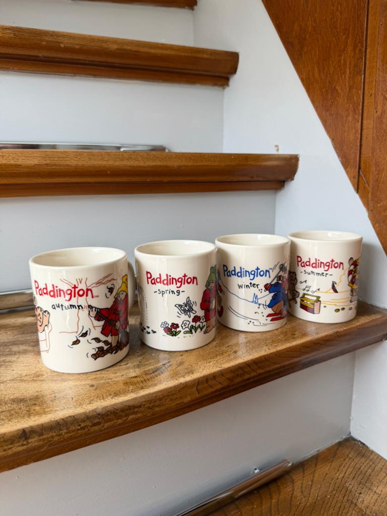 4x Paddington mok seizoenen compleet, Ophalen of Verzenden, Zo goed als nieuw, Overige stijlen, Kop(pen) en/of Schotel(s)