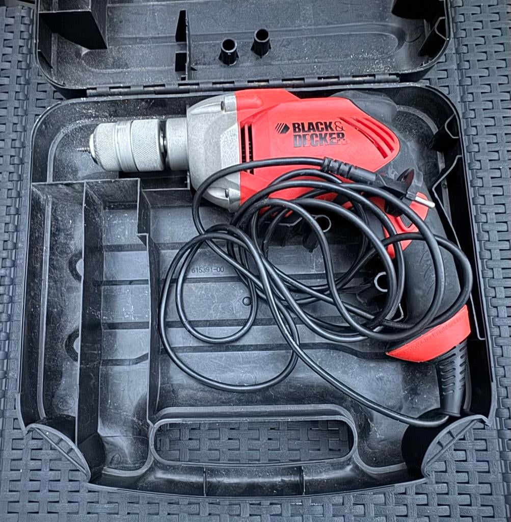 Black & Decker Boormachine 730W, Doe-het-zelf en Verbouw, Gereedschap | Boormachines, Ophalen, Zo goed als nieuw, Boormachine