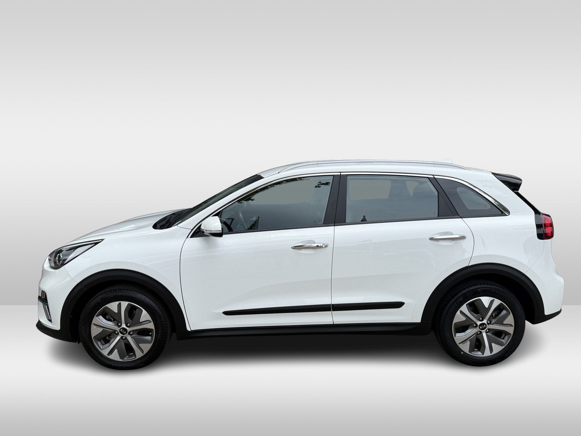 Kia e-Niro DynamicLine 39 kWh | SOH 97% | apple carplay/andr, 136 pk, Gebruikt, Origineel Nederlands, 1567 kg