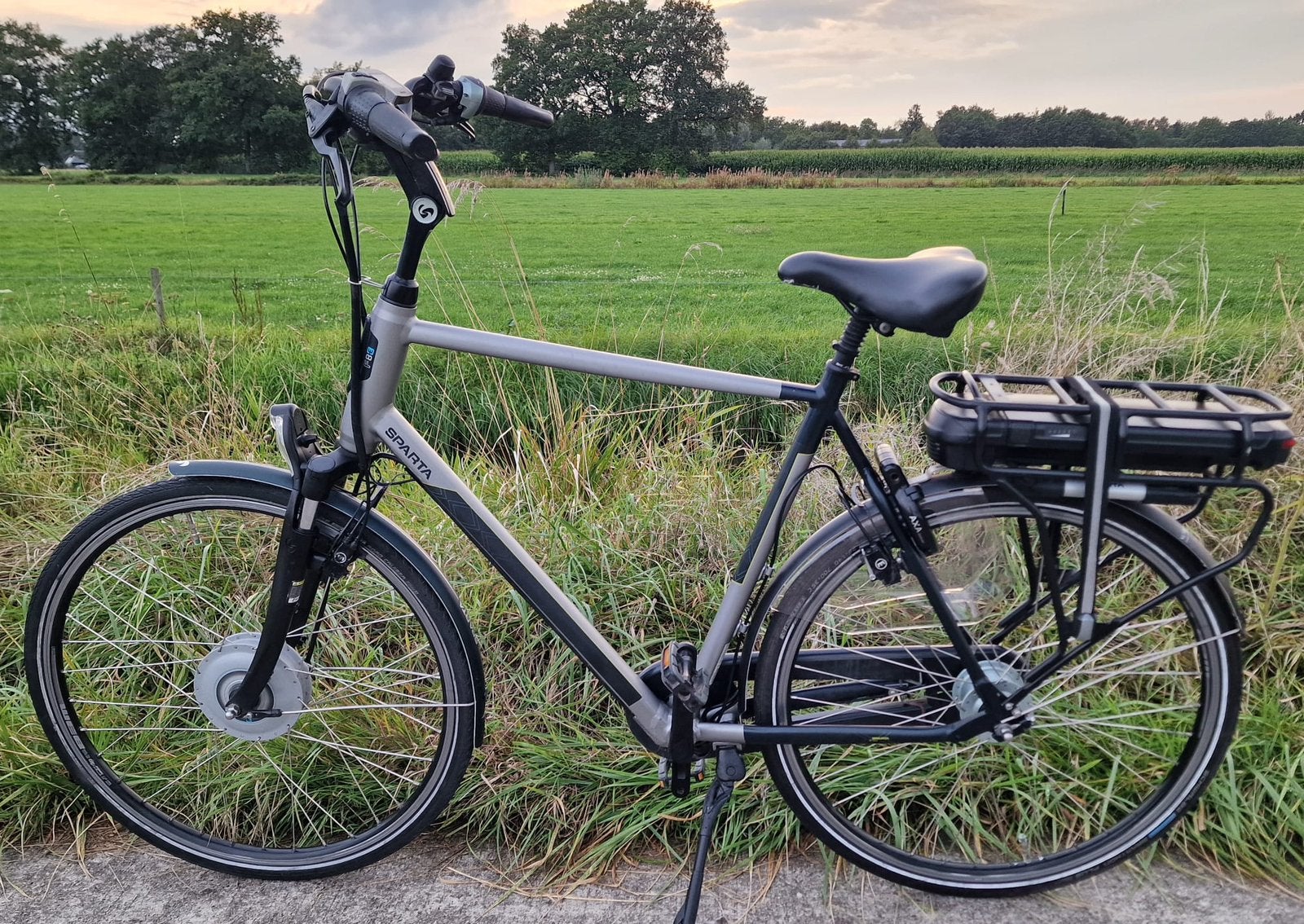 Zeer Nette Sparta F8E, Ophalen, Sparta, Zo goed als nieuw, 59 cm of meer