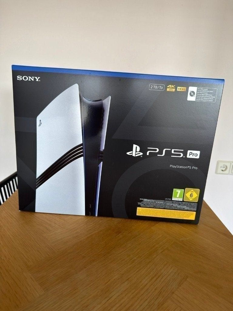 Sony PS5 Pro 2TB - Nieuw, geseald + bon & garantie, Spelcomputers en Games, Ophalen of Verzenden, Nieuw, Playstation 5
