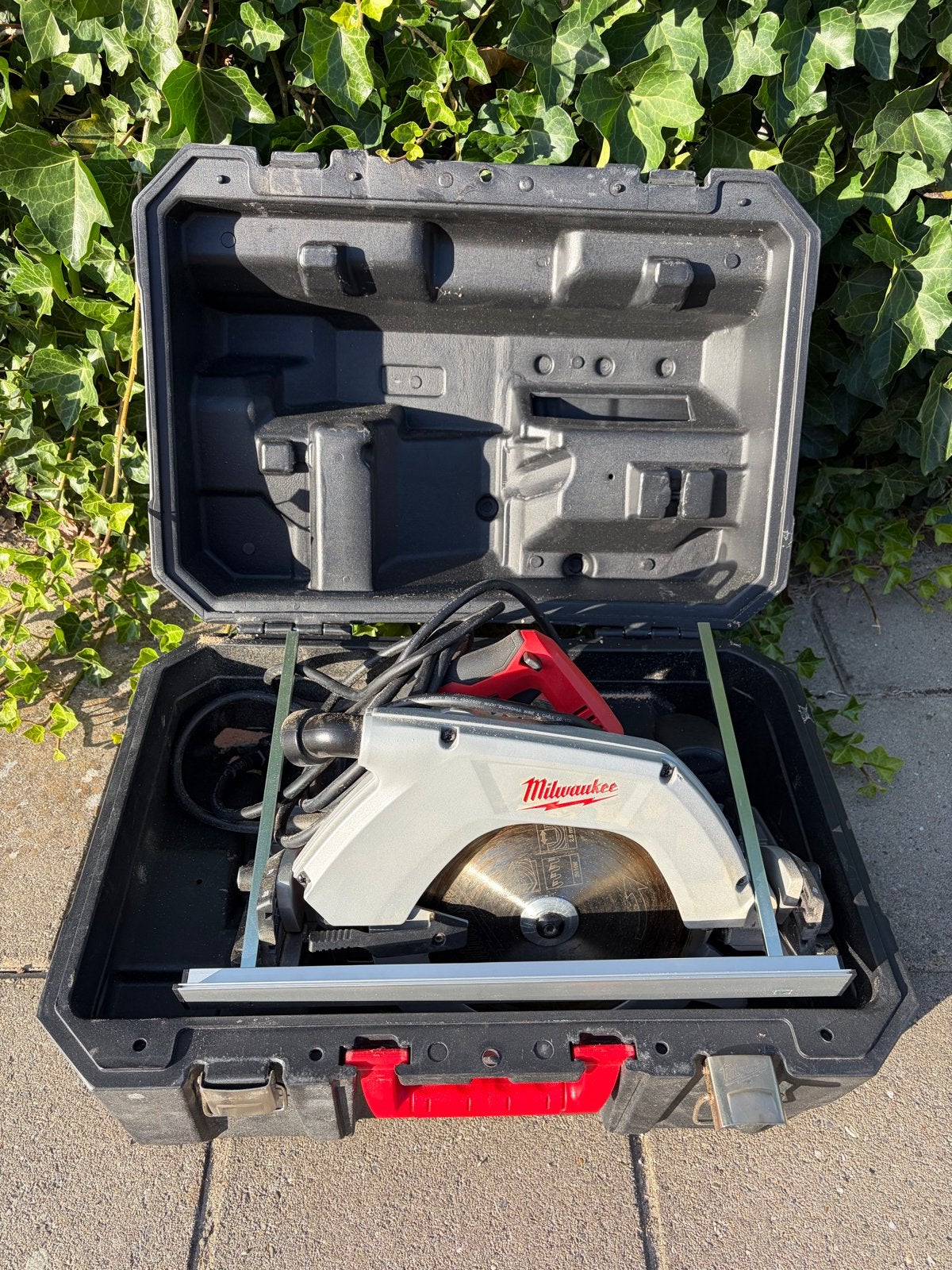 Milwaukee CS 85 CBE Cirkelzaag - Krachtig en Compleet, Ophalen, Gebruikt, Cirkelzaag, 70 mm of meer