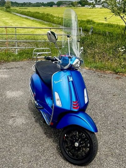 Vespa sprint geel kenteken, Ophalen, Zo goed als nieuw, Benzine, Overige modellen