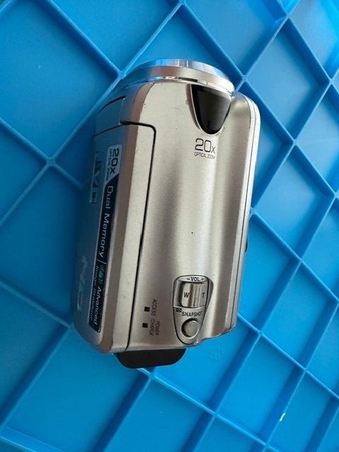 JVC Compacte Digitale Videocamera met 20x Optische Zoom, Full HD, Gebruikt, JVC, 20x of meer