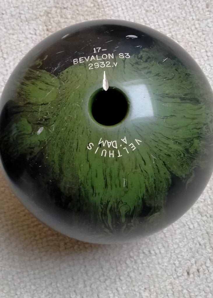 Kegelbal gewicht 17 pond (S3), Sport en Fitness, Bowlen, Ophalen of Verzenden, Zo goed als nieuw, Bal