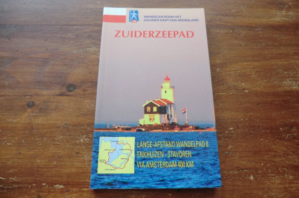 wandelgids - Zuiderzeepad - LAW 8 (2007)/ Enkhuizen Stavoren, Fiets- of Wandelgids, Ophalen of Verzenden, Benelux, Gelezen
