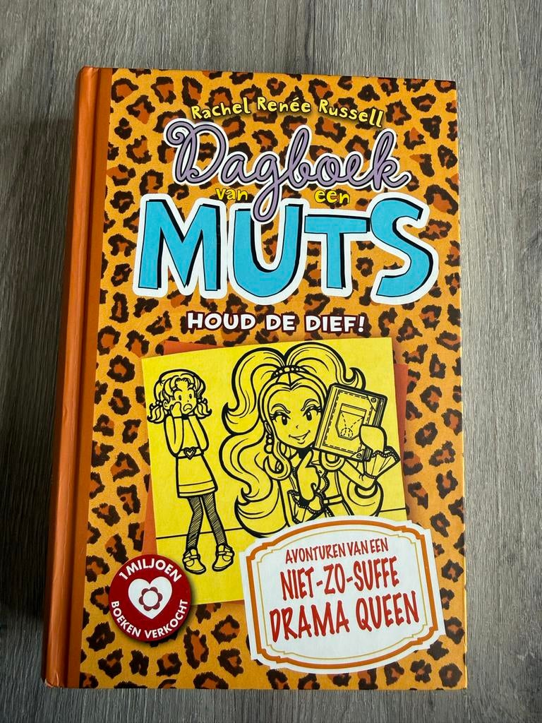 Dagboek van een Muts 9: Houd de Dief! - Rachel Renée Russell, Ophalen, Gelezen, Fictie