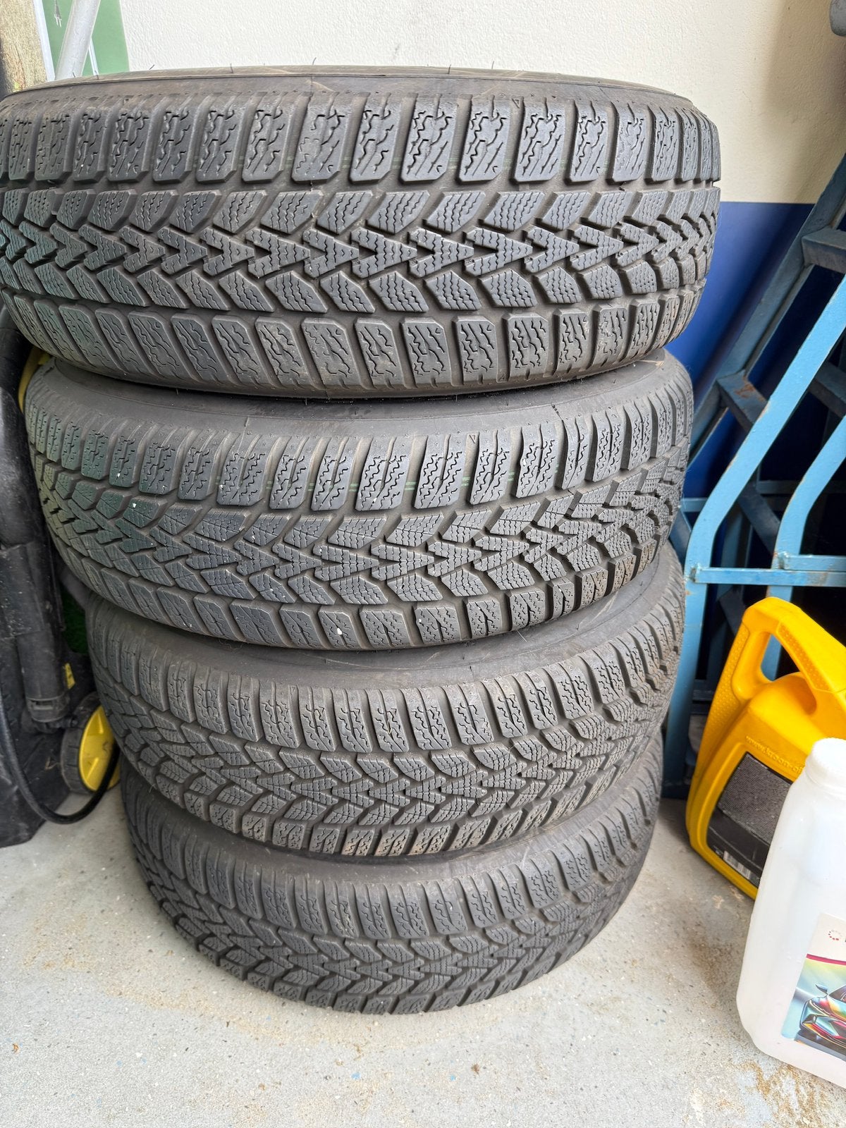Winterbanden op velg zgan 175 65 R14 Ford/peugeot/citroën, Ophalen, 14 inch, 175 mm, Banden en Velgen