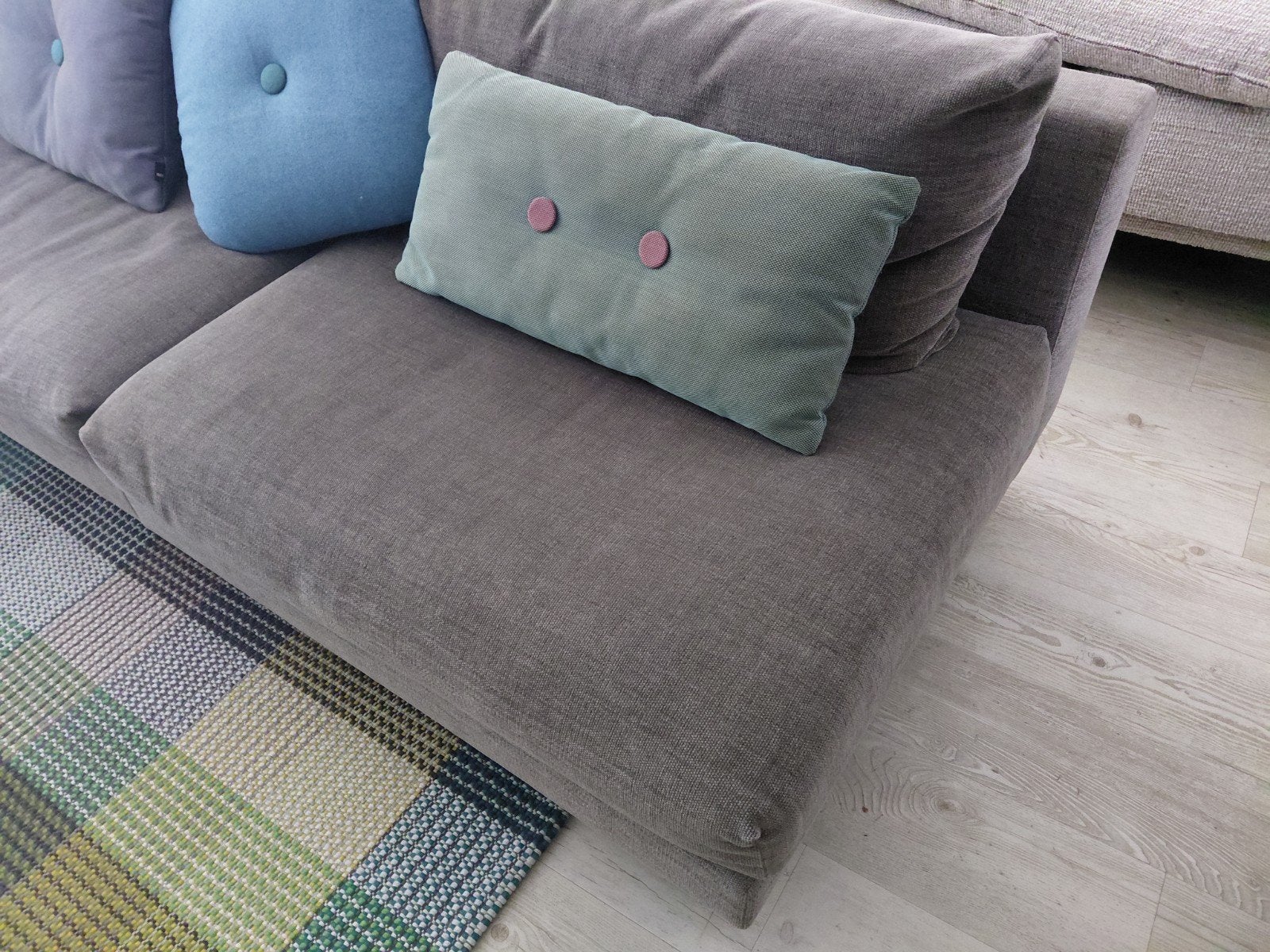 Hay kussen groen met gekleurde knopen, Ophalen of Verzenden, Zo goed als nieuw, Groen, Rechthoekig