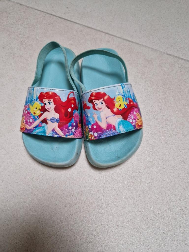 De Kleine Zeemeermin Slippers 24/25, Kinderen en Baby's, Kinderkleding | Schoenen en Sokken, Gebruikt, Meisje, Ophalen of Verzenden