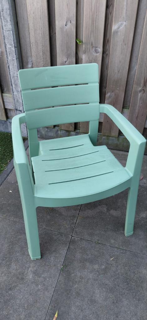 1 Plastic tuinstoel, Tuin en Terras, Tuinstoelen, Ophalen of Verzenden, Gebruikt, Kunststof