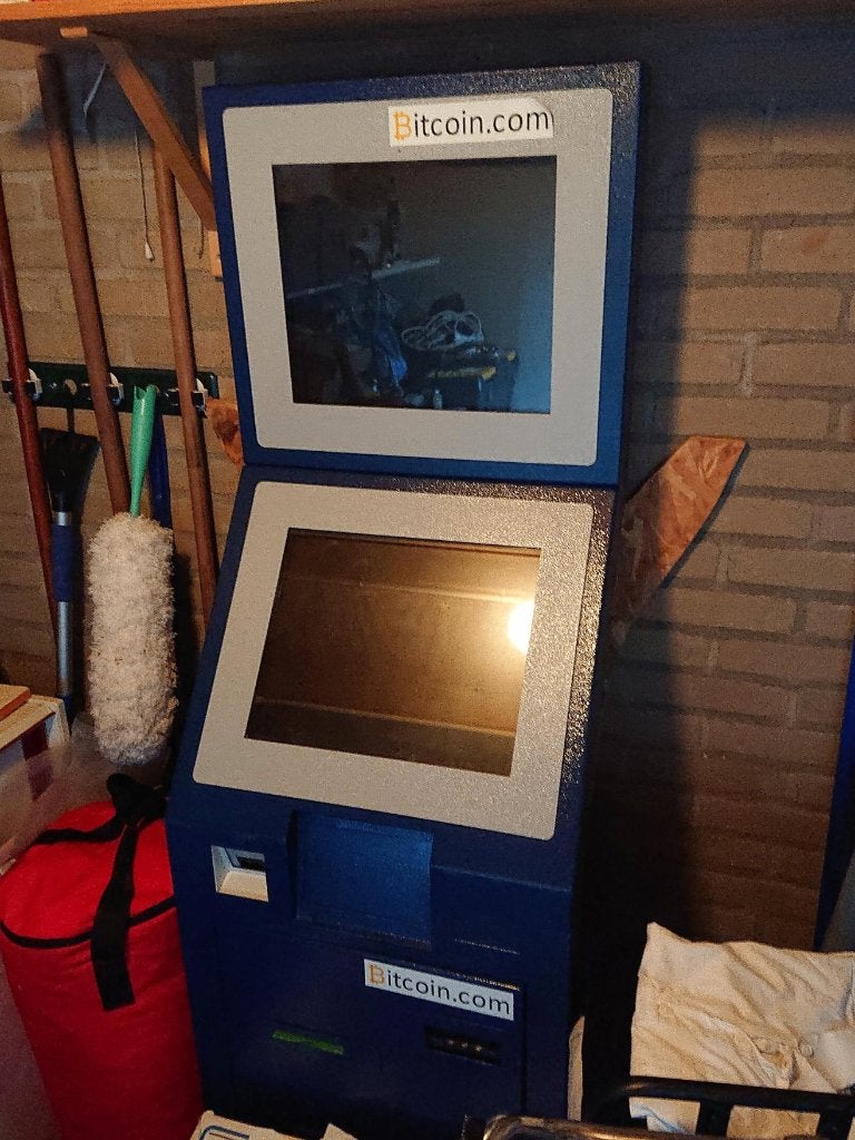 Kiosk (Bitcoin) Automaat, Ophalen, Gebruikt