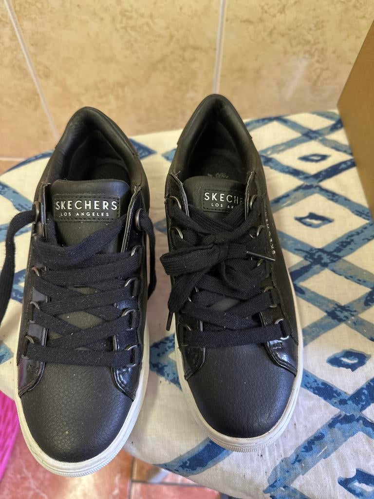 Skechers gympen maat 36, Zwart, Nieuw, Ophalen of Verzenden, Sneakers of Gympen