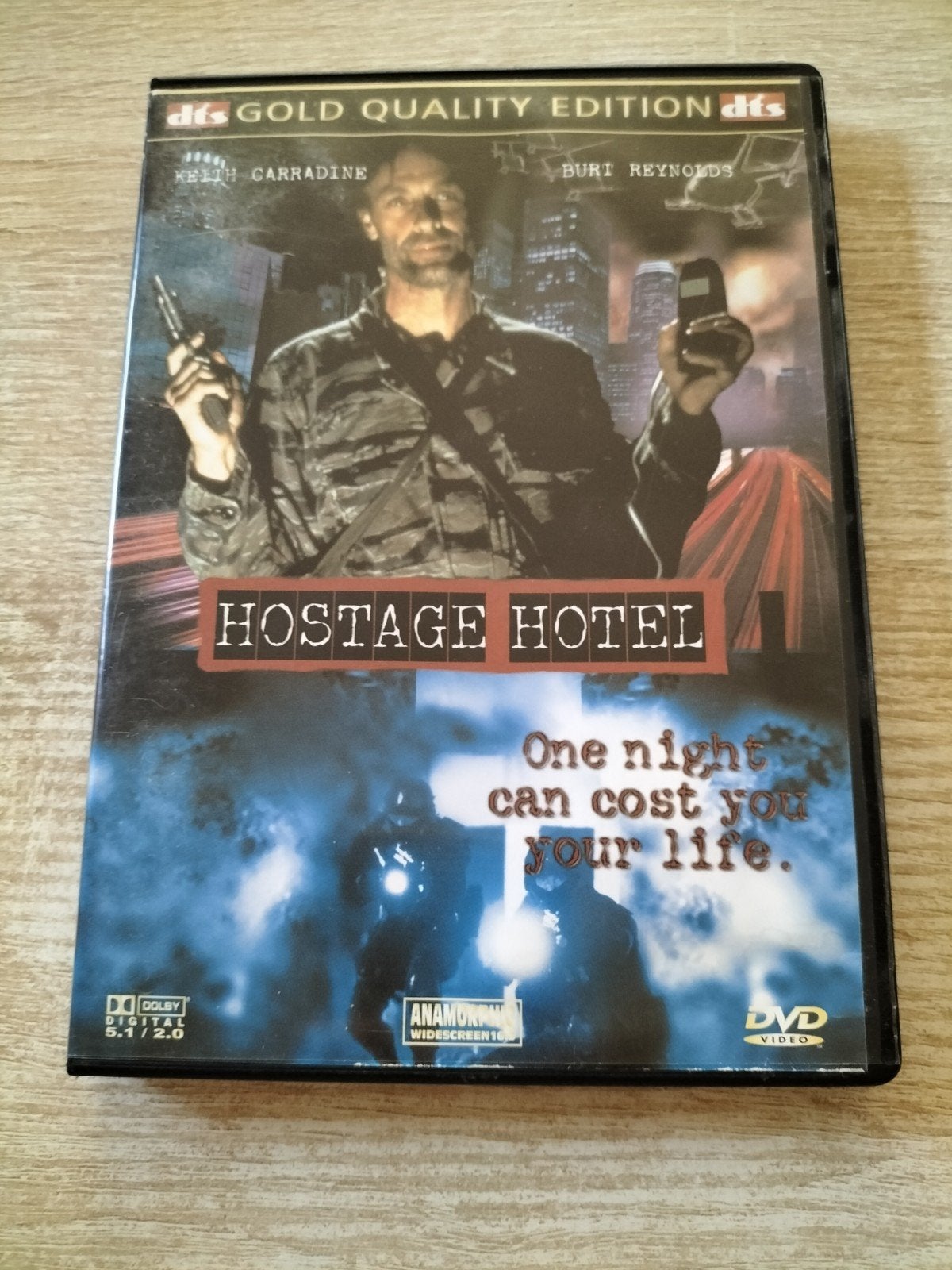 Hostage hotel, Ophalen of Verzenden