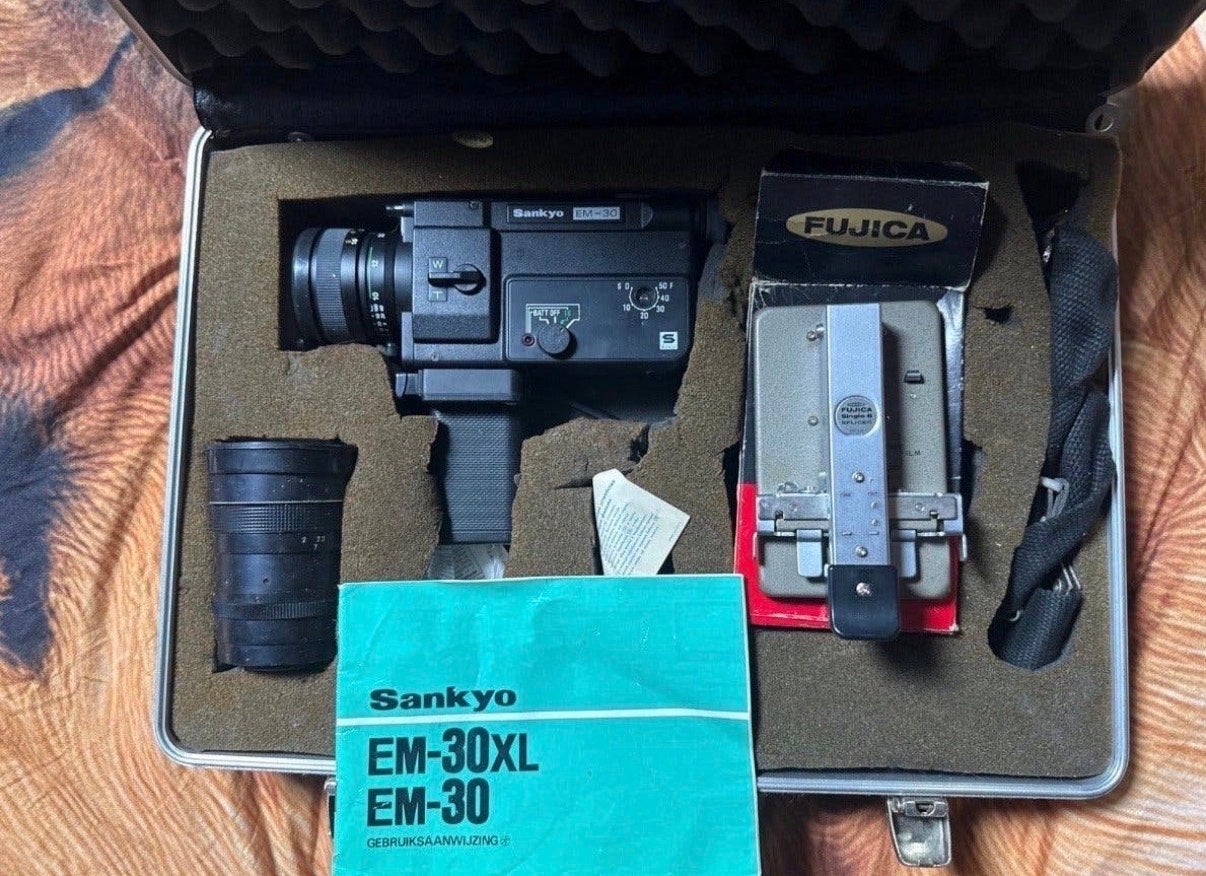 Sankyo EM-30XL EM-30 Super 8 Camera met accessoires, Ophalen of Verzenden, 8mm, Camera