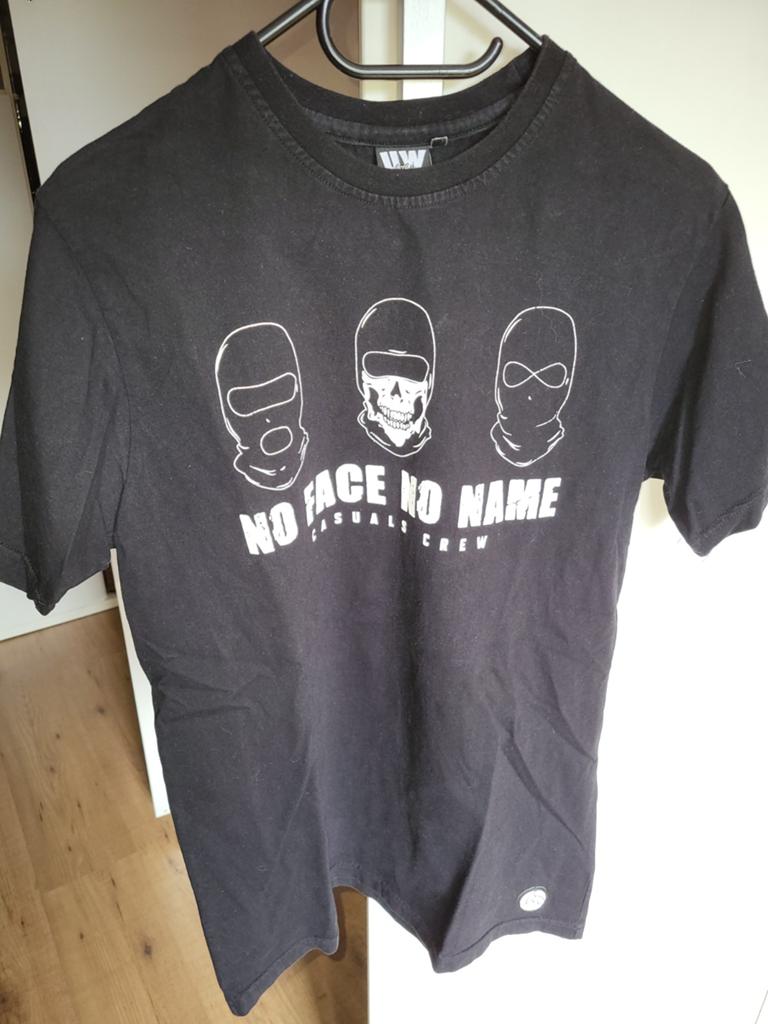 Zwart T-shirt 'No Face No Name Casuals Crew' - Maat M, Kleding | Heren, T-shirts, Ophalen, Onbekend, Maat 48/50 (M), Zwart