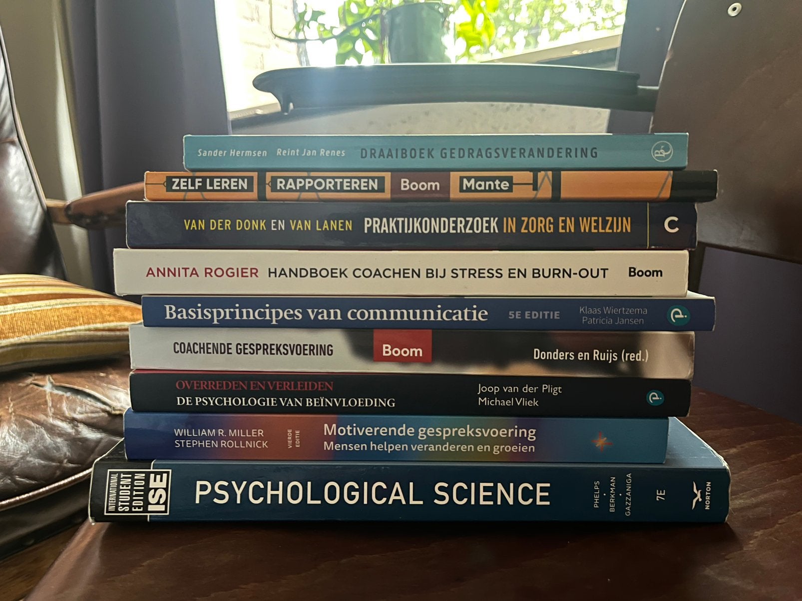 Toegepaste psychologie jaar 1 HAN, Ophalen, Zo goed als nieuw, HBO