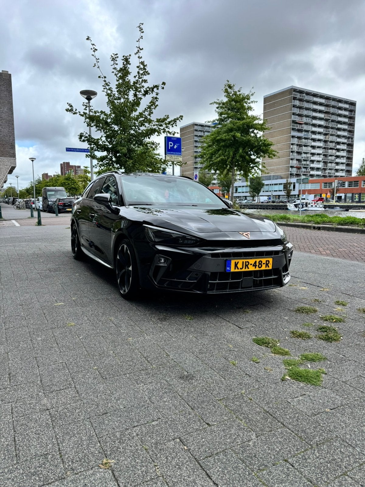 CUPRA Leon Sportstourer 1.5 150PK FACELIFT GARANTIE TOT 2028, Auto's, 1498 cc, 4 cilinders, Leon, Leder en Stof