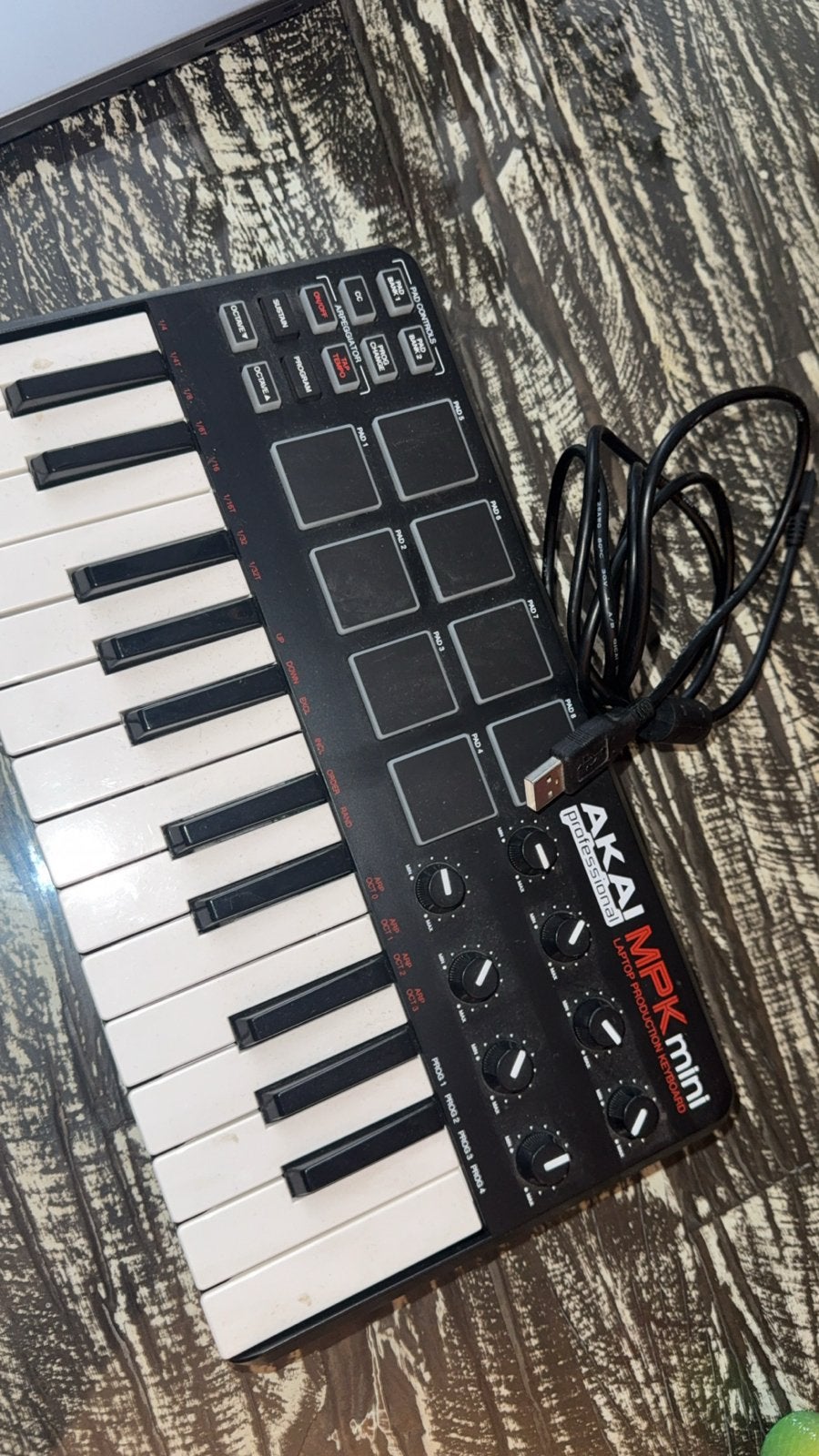 Akai MPK Mini MIDI Keyboard Controller, Gebruikt, Overige aantallen, Aanslaggevoelig, Ophalen