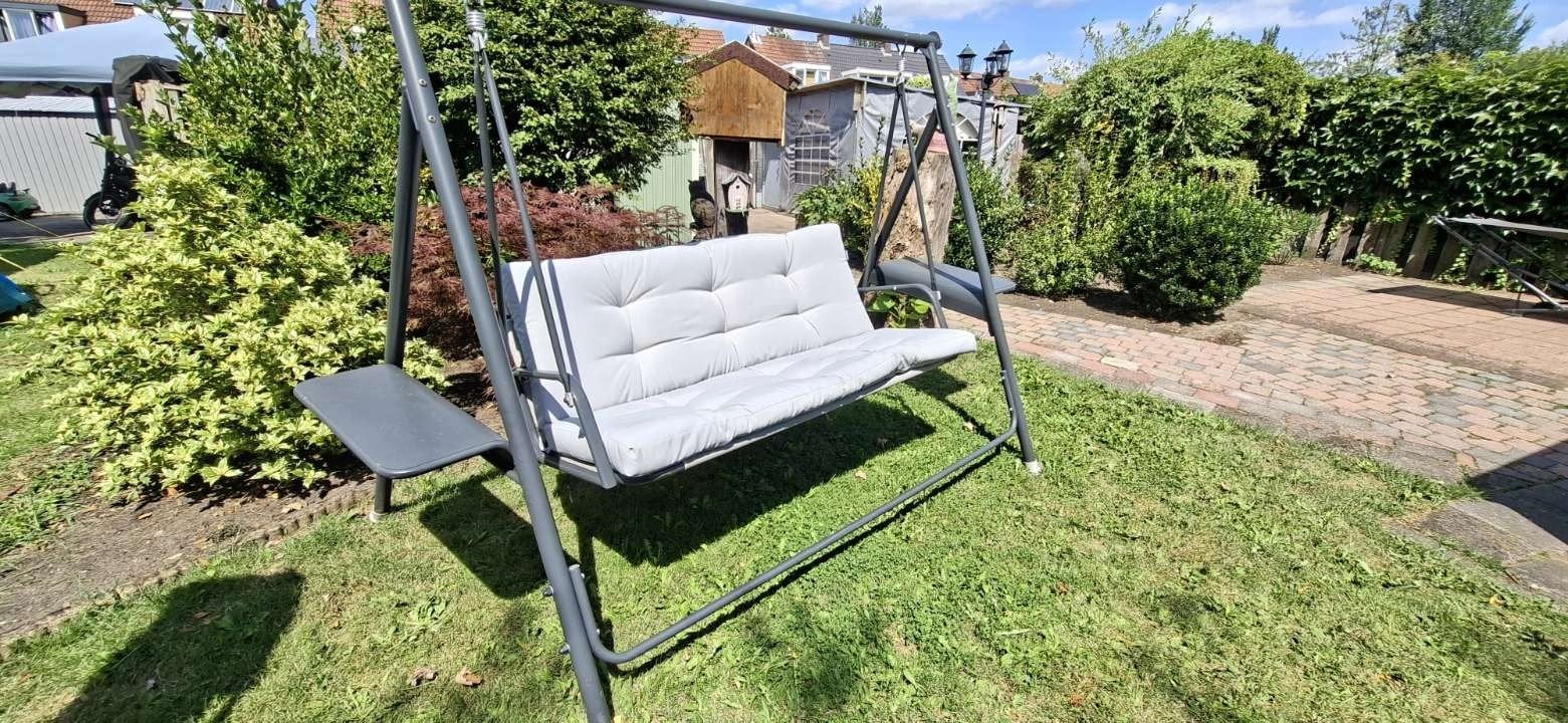 Comfortabele schommelbank voor de tuin, Ophalen, Gebruikt, Metaal, Schommelbank