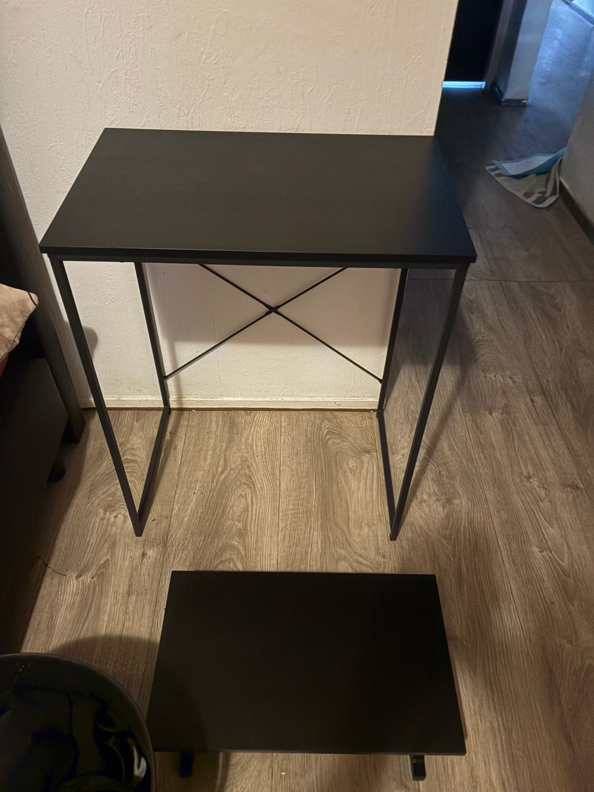 Tafeltje, Huis en Inrichting, Tafels | Sidetables, 50 tot 100 cm, Rond, Ophalen of Verzenden, Zo goed als nieuw