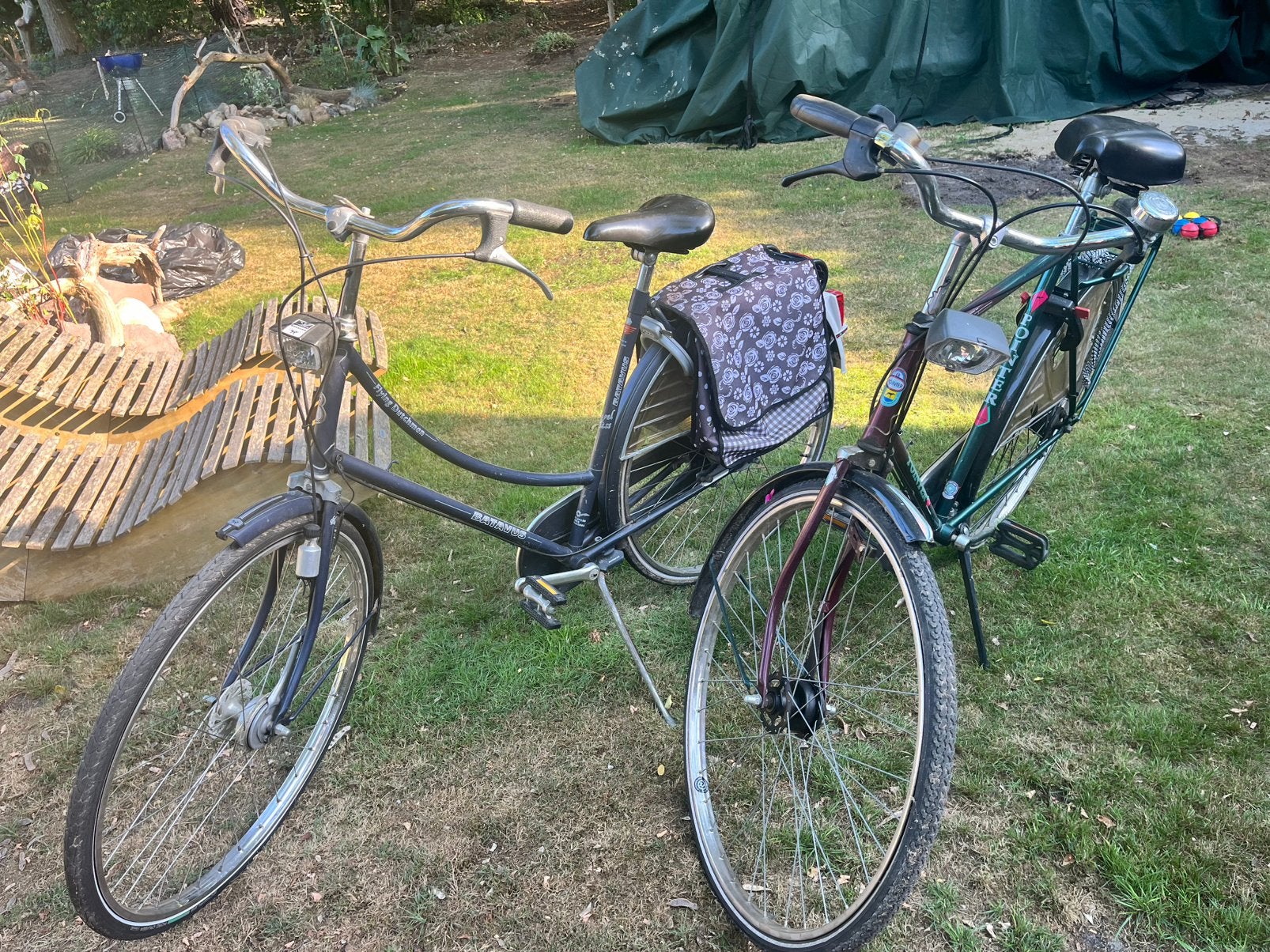 Dames- en herenfiets, let op ze staan in Holten, Ophalen, Gebruikt