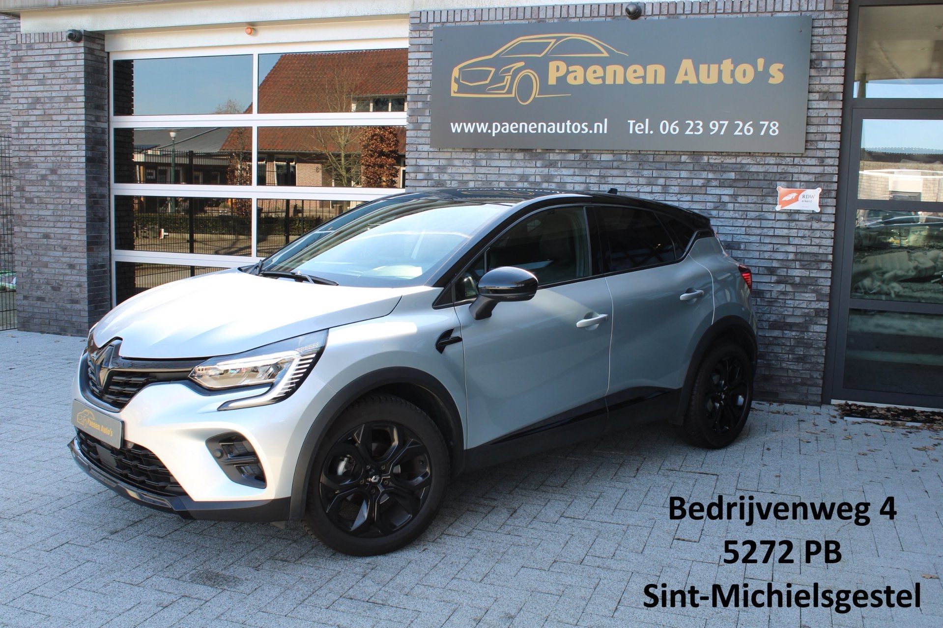 Renault Captur 1.3 mild hybrid 140 Black Line|Cam|CC|AppleCa, Auto's, Renault, Gebruikt, 4 cilinders, Leder en Stof, Bedrijf