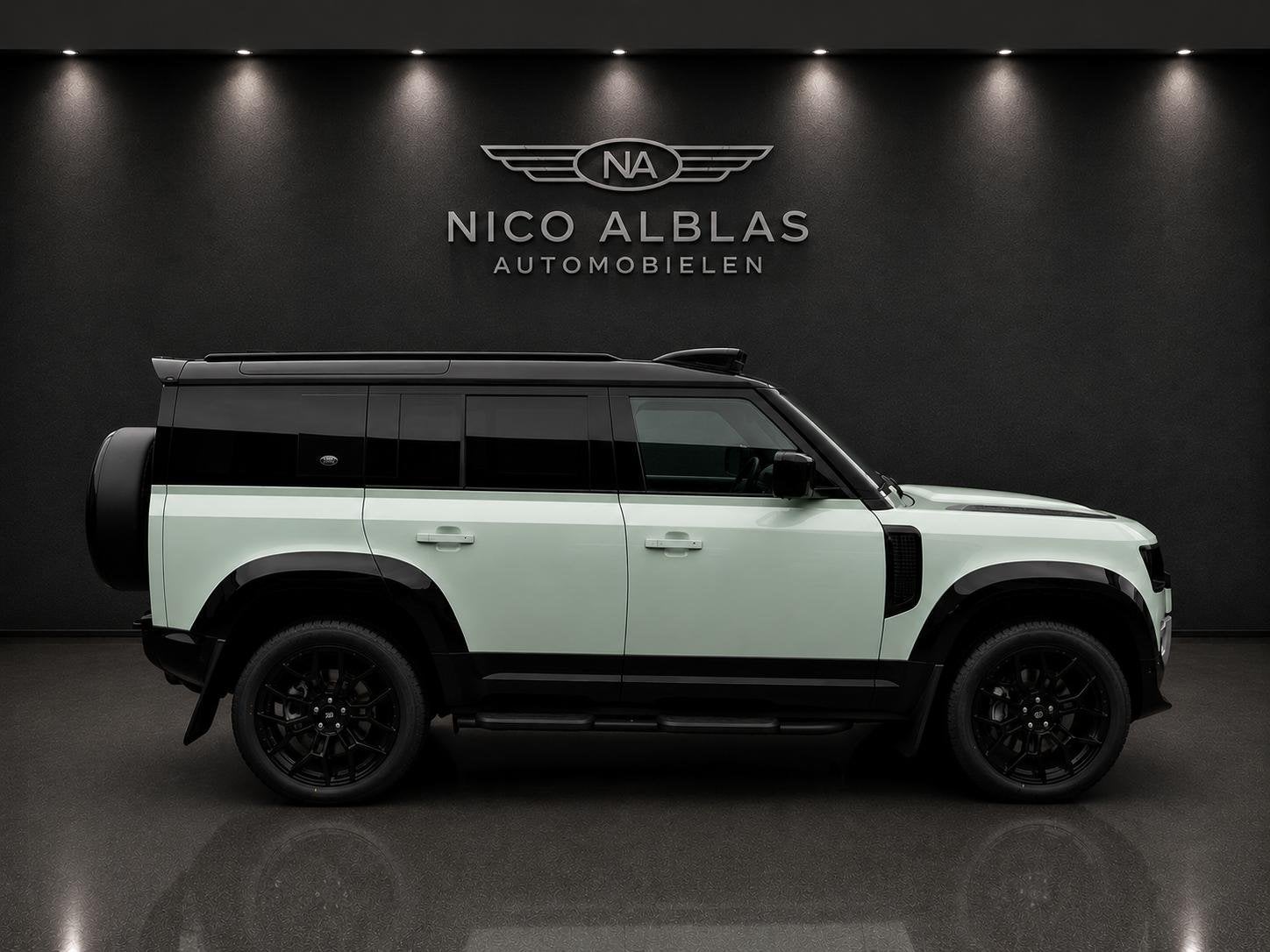 Land Rover Defender 110 3.0i MHEV P400 110 75th Limited URBA, Automaat, Stof, 2996 cc, Vierwielaandrijving
