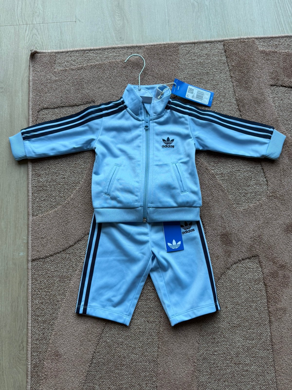Nieuw Adidas Firebird trainingspak maat 68, Ophalen of Verzenden, Nieuw, Jongetje