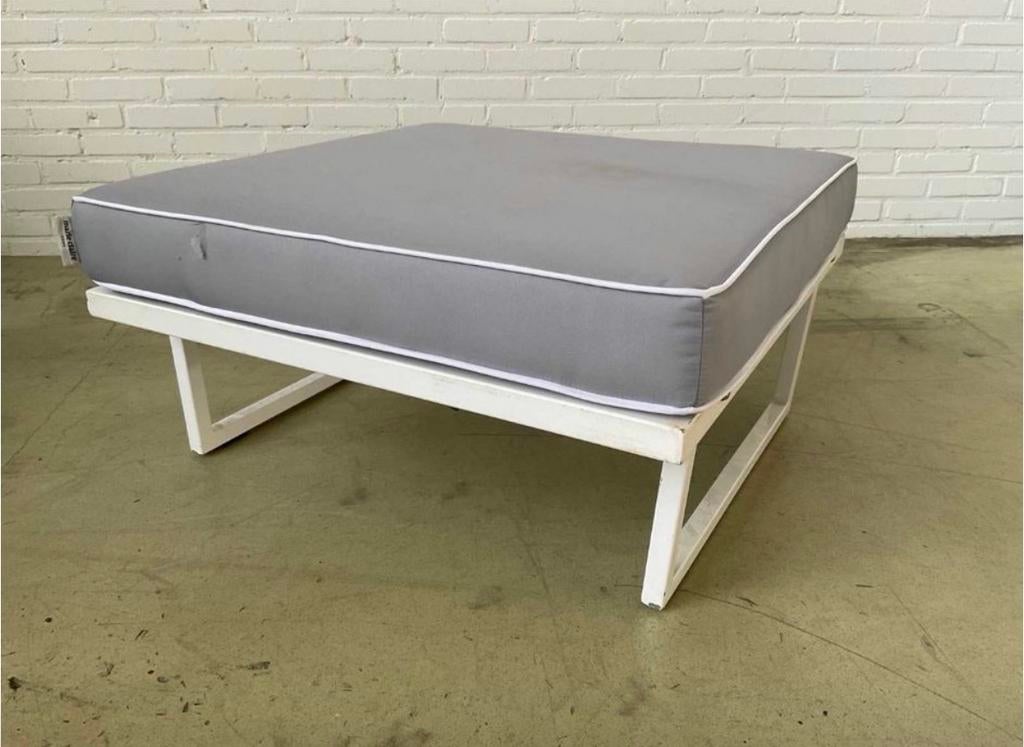 Marie Claire Home Poef/Voetenbank - Grijs met Wit Frame, Ophalen, Gebruikt, Vierkant, Nvt