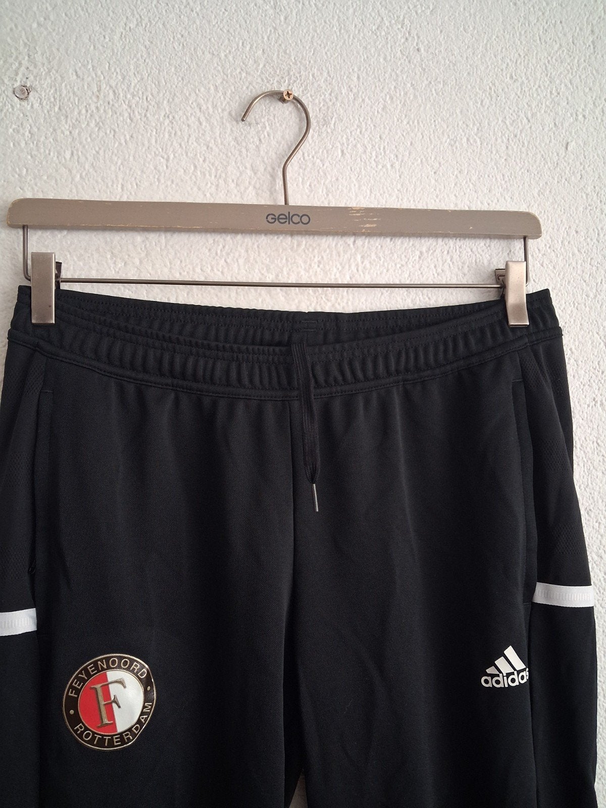 Adidas Feyenoord trainingsbroek - Maat M, Maat 48/50 (M), Zwart, Ophalen of Verzenden, Zo goed als nieuw