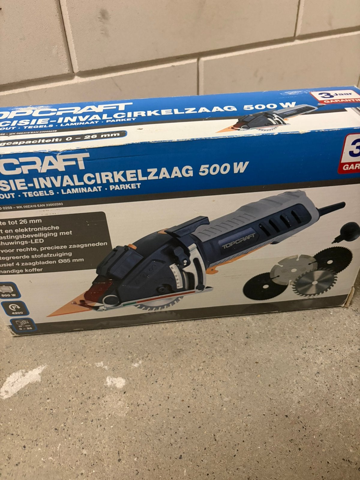 Handcirkelzaag, Ophalen, Zo goed als nieuw, 1200 watt of meer, Vlakschuurmachine