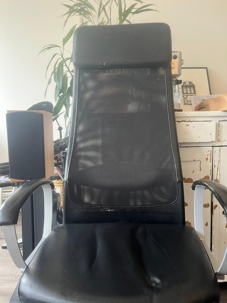 Ikea Markus bureaustoel, Huis en Inrichting, Bureaustoelen, Ophalen, Gebruikt, Zwart