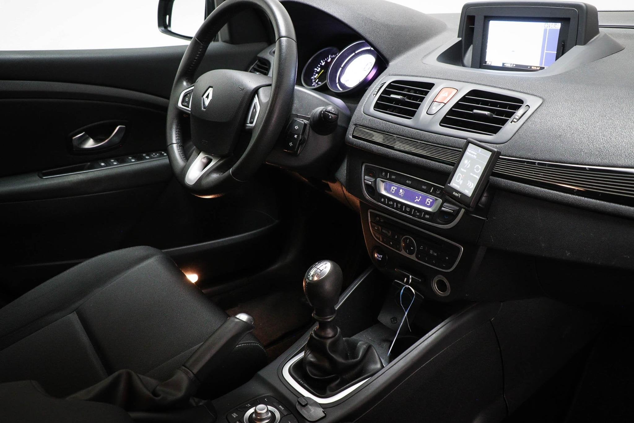 Renault Mégane 1.4 TCe Parisienne | STYLE PACK | CLIMA | NA, Auto's, Renault, Voorwielaandrijving, Euro 5, Stof, Gebruikt