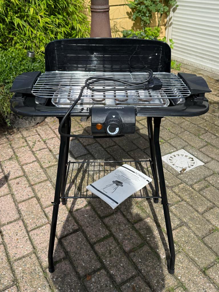 Bomann elektrische barbecue grill 2000W - ideaal voor vakant, Tuin en Terras, Elektrische barbecues, Ophalen, Zo goed als nieuw