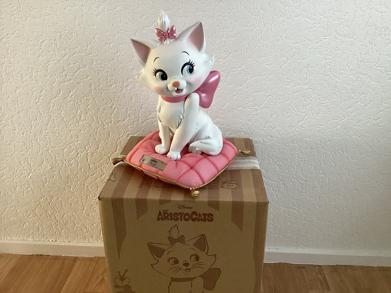 Disney beast kingdom marie met doos en certifikaat, Ophalen, Overige figuren, Beeldje of Figuurtje